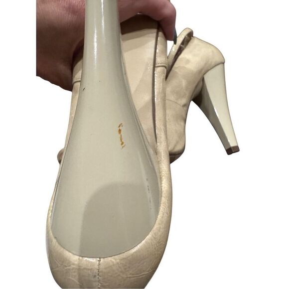 Delicious cream ankle strap heels size 9 - Picture 7 of 12